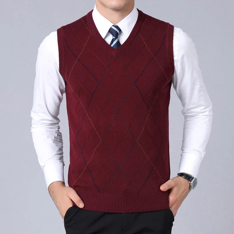 2025 New Fashion Brand Sweater For Men's Pullover Vest Slim Fit Jumpers Knitwear Plaid Autumn Korean Style Casual Men Clothes