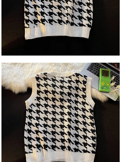 Men Houndstooth Sweater Vests Vintage Sleeveless V-neck Knitwear College Students Couple Loose Outwear Suester Para Hombre Chic