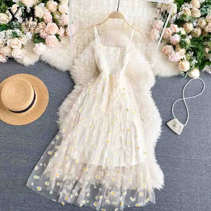 YuooMuoo Korean Fashion Daisy Flower Print Mesh Party Dress Summer Two Layers Spaghetti Strap Vacation Midi Dress Beach Vespids