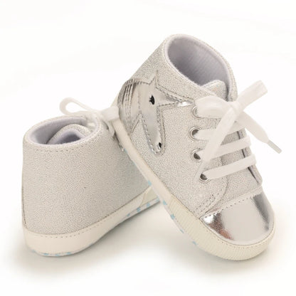 Cute 0-18M Spring Newborn Silver Baby Shoes Non Slip Cloth Bottom Girl Shoes Elegant Breathable Casual Baby First Walking Shoes