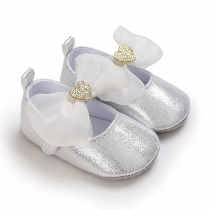 Cute 0-18M Spring Newborn Silver Baby Shoes Non Slip Cloth Bottom Girl Shoes Elegant Breathable Casual Baby First Walking Shoes