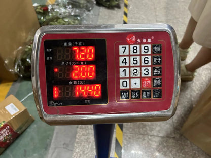 Christmas decoration 6.3ft Xmas Garland Artificial Berries Garland Holiday Xmas cabinet, table Artificial leaf decor wreath