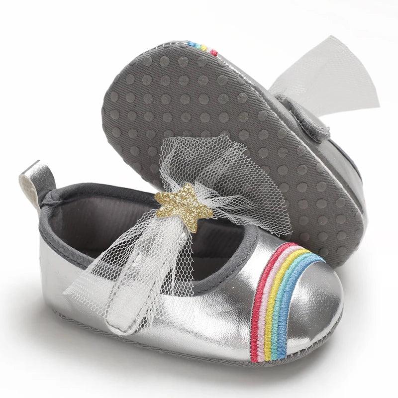 Cute 0-18M Spring Newborn Silver Baby Shoes Non Slip Cloth Bottom Girl Shoes Elegant Breathable Casual Baby First Walking Shoes