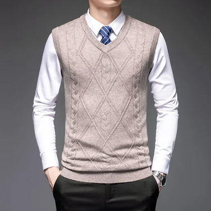 2026 New Trend Men's Business Casual Pullover Wear Warm Sleeveless Wool Knitted Sweater Vest Tops