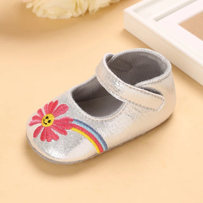 Cute 0-18M Spring Newborn Silver Baby Shoes Non Slip Cloth Bottom Girl Shoes Elegant Breathable Casual Baby First Walking Shoes