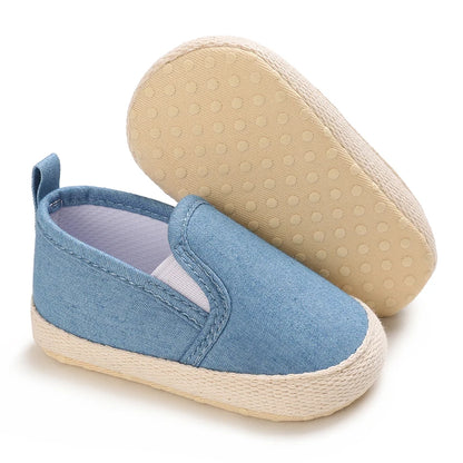 Spring and Autumn Fashion Canvas Baby Shoes for Boys and Newborns Soft Sole Non slip Walking Shoes for Preschool Children