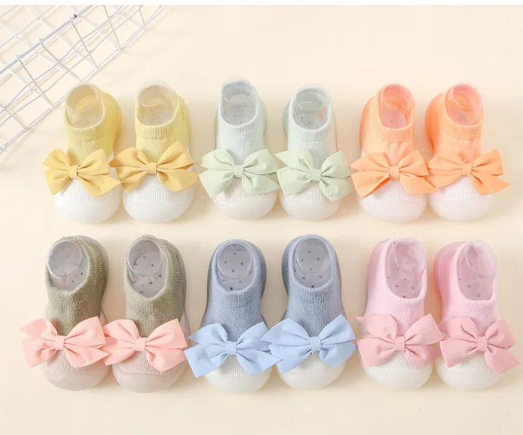 Newborn Baby Shoes Boy Embroidery Pattern Nonslip Floor Socks Kids Girls Soft Rubber Sole Crib Toddler Booties Toddler Shoes