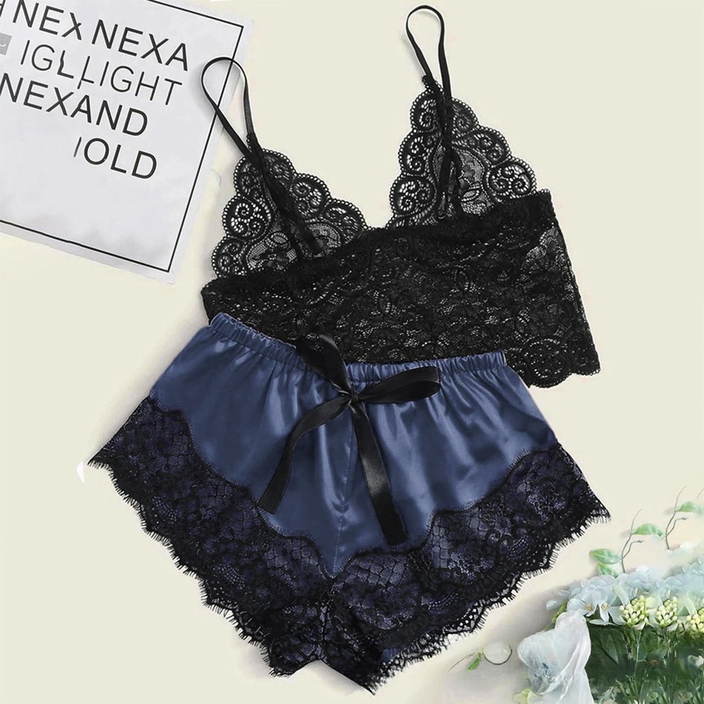 Women's Sexy Lace Sleepwear Lace Necklacing Lingerie Sleeveless V-Neck Baby doll Pajamas Set Lingerie Tops Shorts Set Nightwear