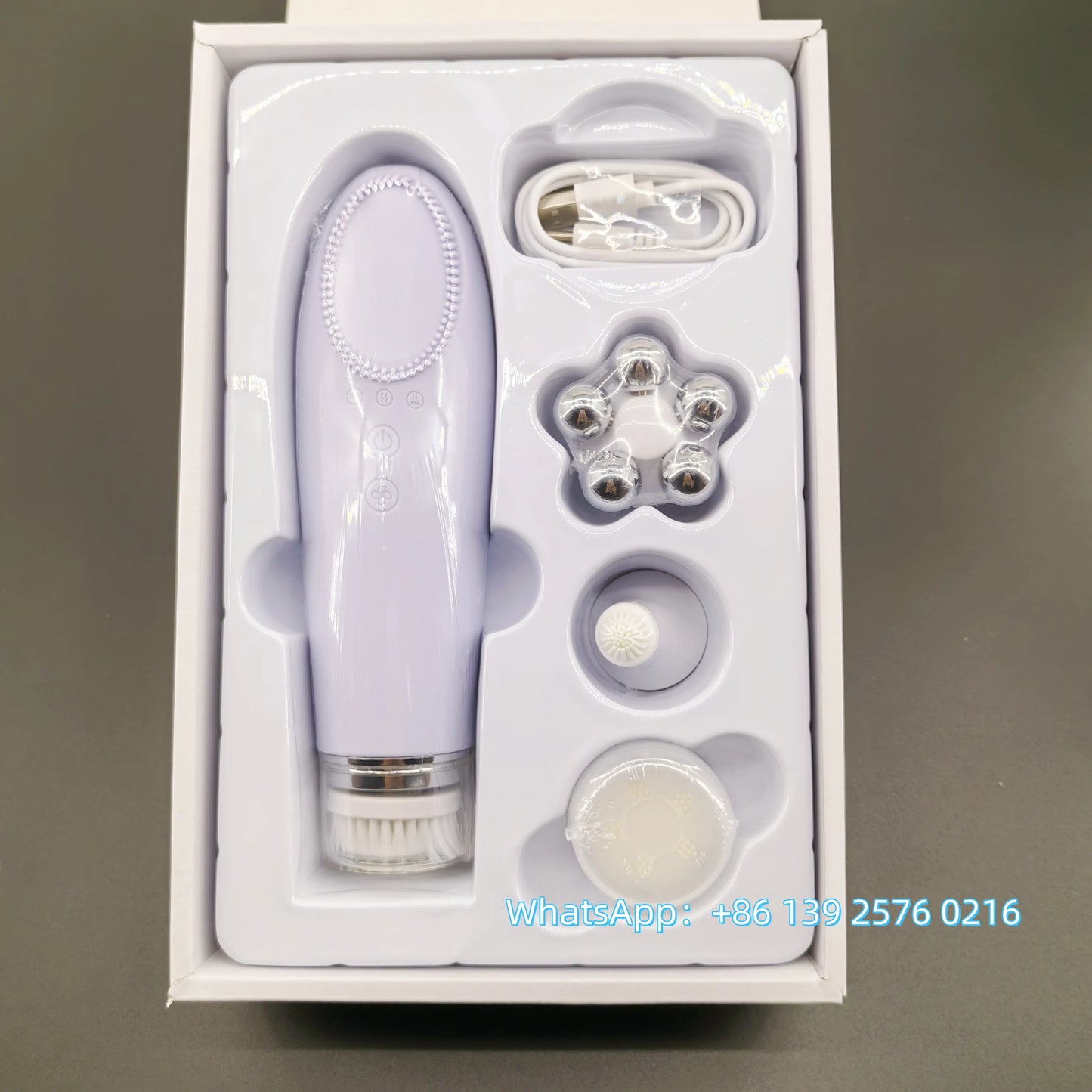 Beauty 4 in 1 Facial Skin Lifting Device Face Brush Cleanser Electric Silicone Facial Cleaning Brush for Deep Cleaning