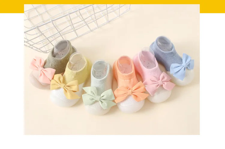 Newborn Baby Shoes Boy Embroidery Pattern Nonslip Floor Socks Kids Girls Soft Rubber Sole Crib Toddler Booties Toddler Shoes