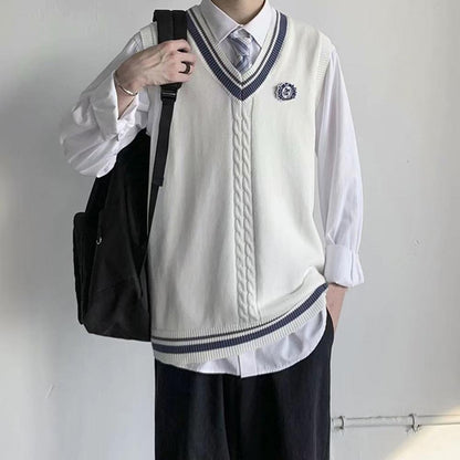 College Style Sleeveless V Neck Sweater Vest Autumn Winter Patchwork Color Twist Men Knitted Vest Daily Clothing