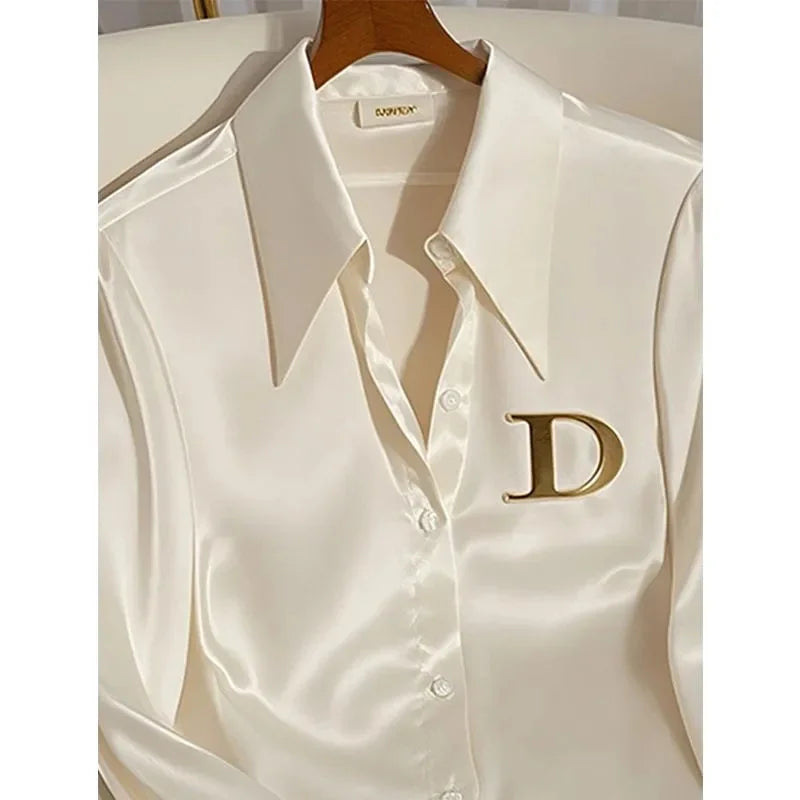 2026 White Shirt Female Design Sense Spring Autumn Fashion Letter Long Sleeve Shirts Tops Single-Breasted Blouse Coat Women