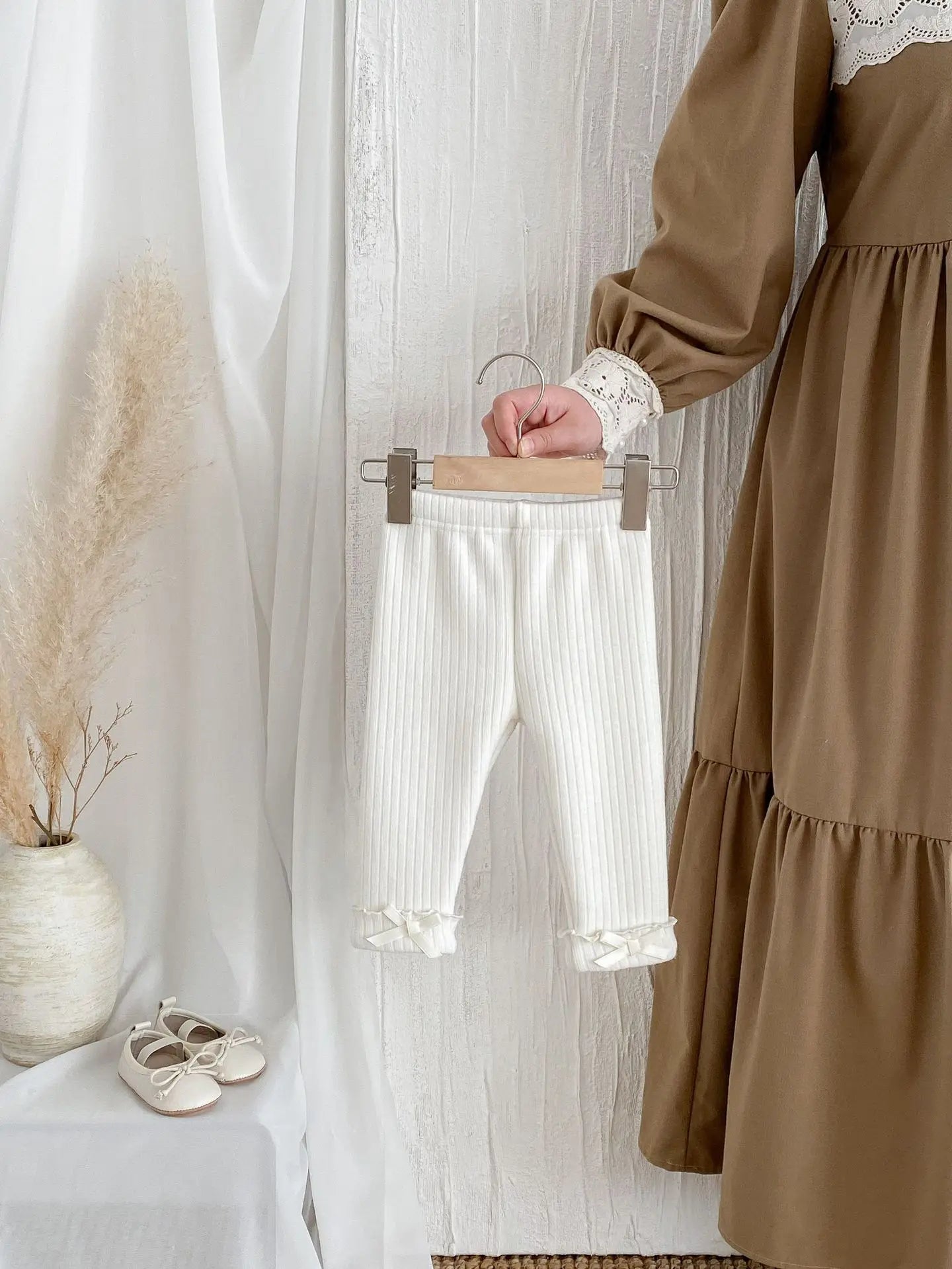 2025 Winter New Baby Plus Velvet Thick Leggings Cotton Girls Cute Bow Warm Trousers Infant Fleece Casual Pants Toddler Clothes