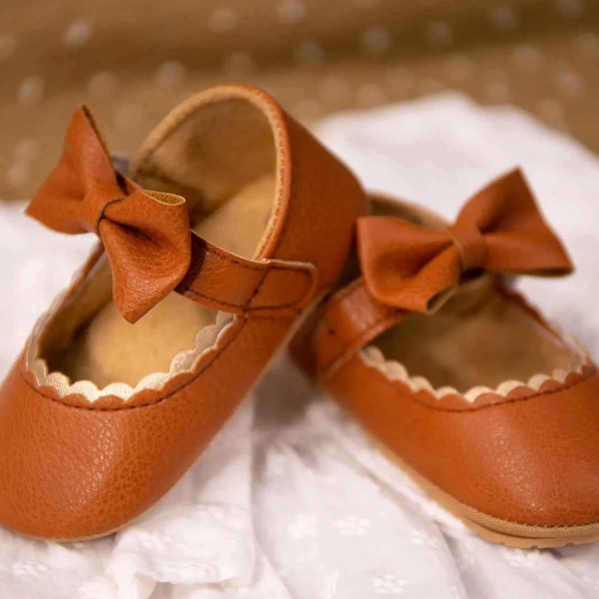 2025 New Baby Girls Shoes Bowknot Party Dress First Walker Anti-slip Non-slip Rubber Sole Infants Girl Crib Shoes