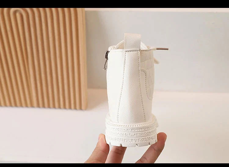 2025 Beige Girls Boots Side Zipper Simple Non-slip Casual Kids Shoes Versatile Soft Boys Britain Style Children Short Boots PU