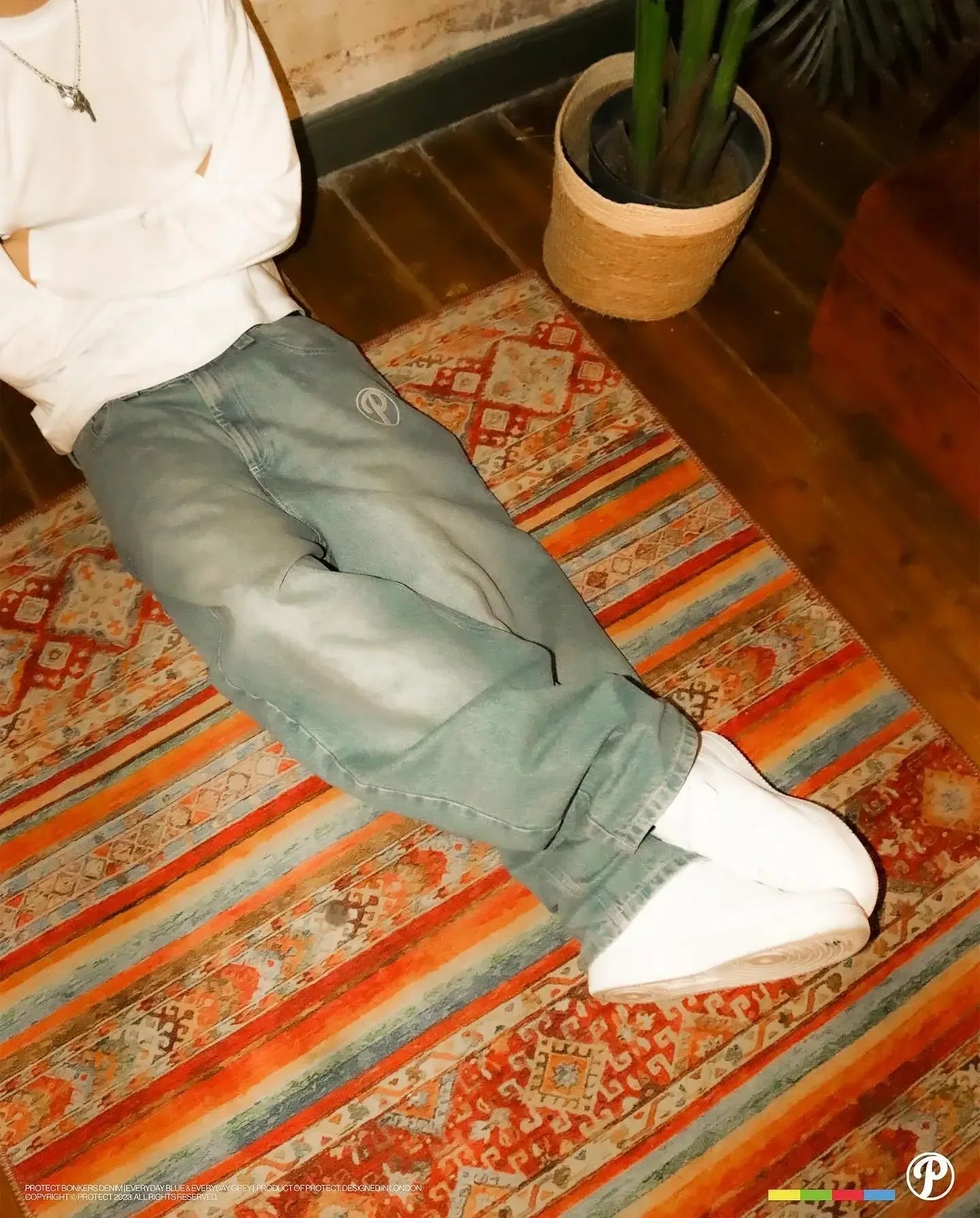 Y2K New PROTECT Jeans Letter Embroidery Washed Blue Baggy Jeans Men and Women Retro Harajuku Hip-Hop High Waist Wide Leg Trouser