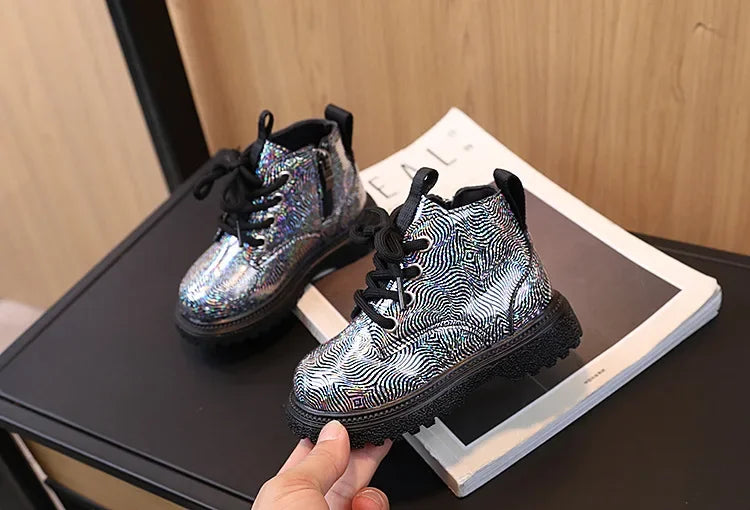 New Children's Autumn Boots Glossy Girls Causal Leather Boots Fashion Versatile Kids Princess Ankle Short Boots Round-toe Zipper