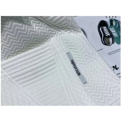 2026 Men Fashion Cotton Blended Solid Color Loosen Up The Waist Summer Multi-Pocket Shorts Wide Beach Casual Shorts Hot Selling