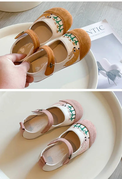 Children Sweet Princess Shoes 2024 New Soft Sole fashion Shoes Girls Casual Flats with Cute Embroidered Rabbit Kids Dance Shoes