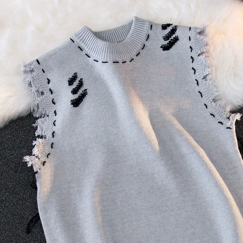 Sweater Vests Men Frayed Raw Edge Comfortable Sleeveless All-match Japanese Style Knitting Leisure Daily Chic Aesthetic Classic