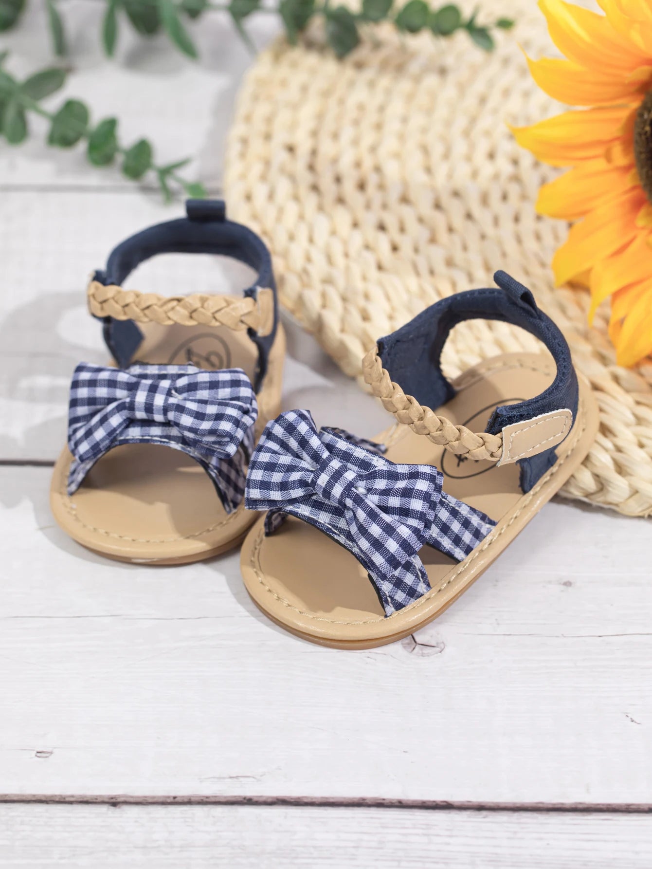 KIDSUN Summer Baby Beach Sandals Bow-knot Rubber Sole Anti-Slip Newborn Princess Toddler Crib First Walkers Baby Girls Shoes