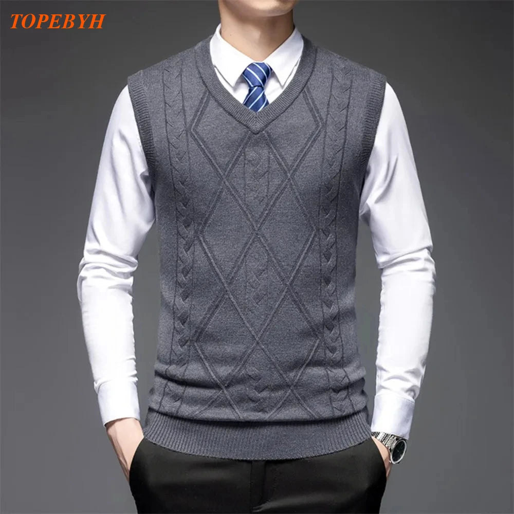 2026 New Trend Men's Business Casual Pullover Wear Warm Sleeveless Wool Knitted Sweater Vest Tops