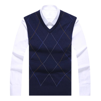 2025 New Fashion Brand Sweater For Men's Pullover Vest Slim Fit Jumpers Knitwear Plaid Autumn Korean Style Casual Men Clothes