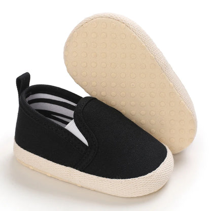 Spring and Autumn Fashion Canvas Baby Shoes for Boys and Newborns Soft Sole Non slip Walking Shoes for Preschool Children