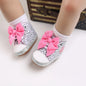 Cute 0-18M Spring Newborn Silver Baby Shoes Non Slip Cloth Bottom Girl Shoes Elegant Breathable Casual Baby First Walking Shoes