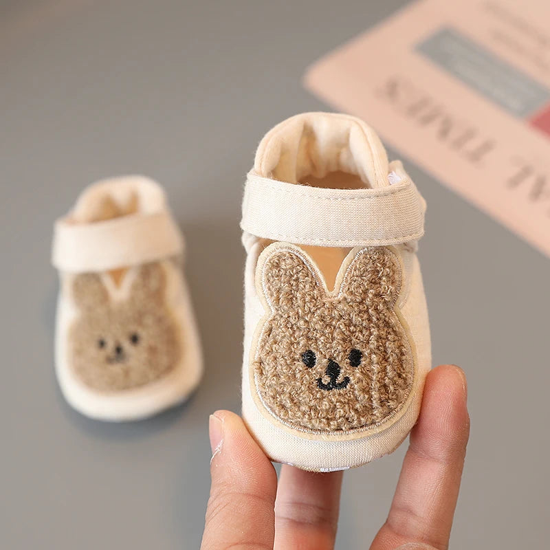 New Toddler Newborn Baby Shoes Boys' Girls' Slippers Pre walker Casual Shoes Winter Small Animals First Walkers
