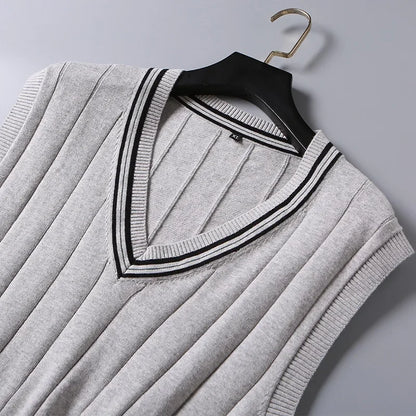 Winter Men Knit Vest Casual Knitted Sweater Cotton Waistcoat v-Neck Knitwear Men's Slim Fit Striped Sweater Vest Man Clothing