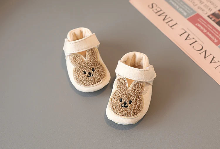 2025 New Toddler Newborn Baby Shoes Boys' Girls' Slippers Pre walker Casual Shoes  Winter Small Animals First Walkers